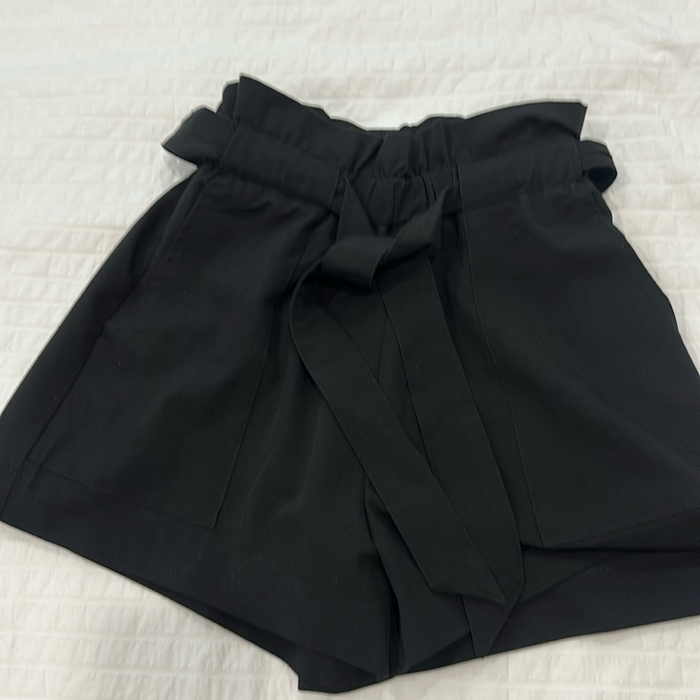 stretchy high waist shorts